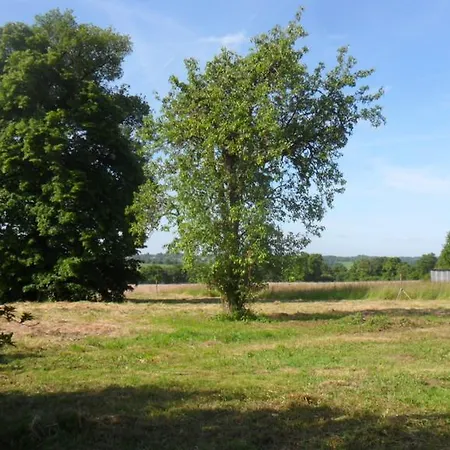 Vallee Des Chenes D'hotes Couette-café *