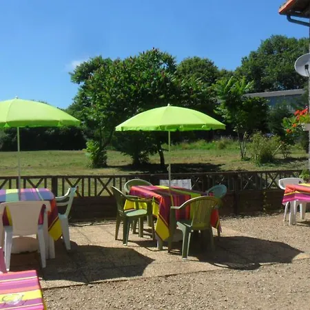 Couette-café Vallee Des Chenes D'hotes Brigueuil