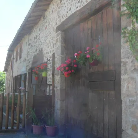 Couette-café Vallee Des Chenes D'hotes