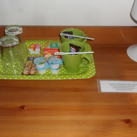 Vallee Des Chenes D'hotes Couette-café *