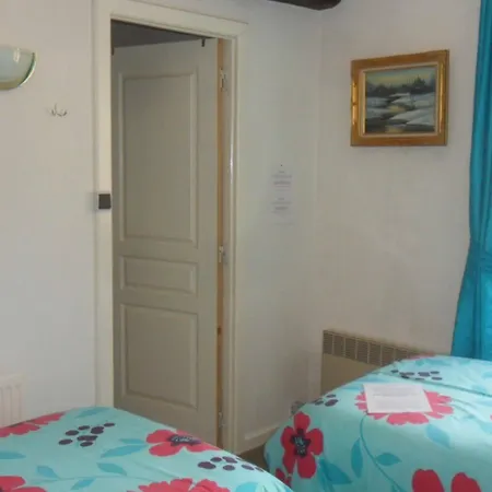 Couette-café Vallee Des Chenes D'hotes *